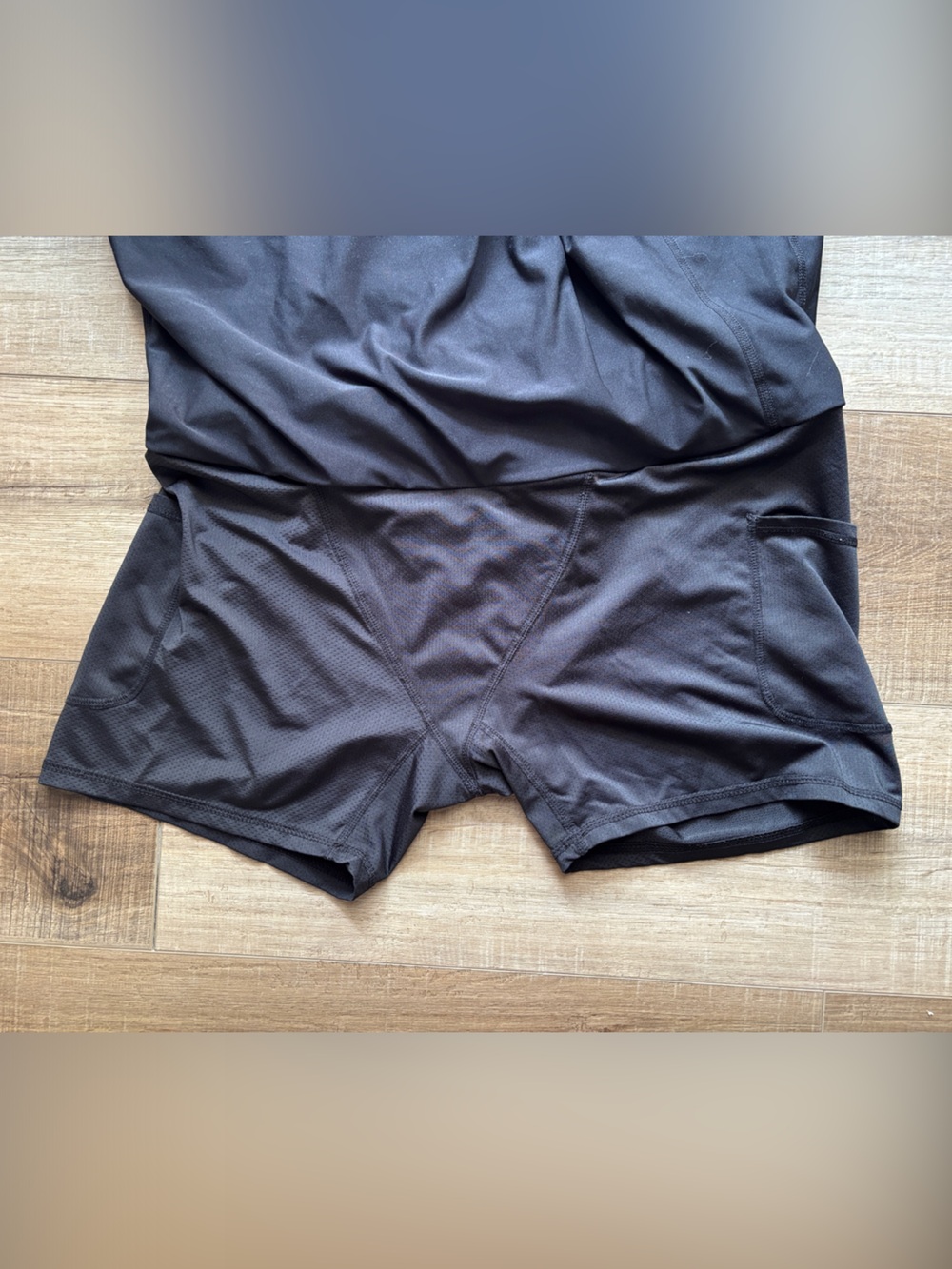 Baleaf Black Circle Skater Skort - Picture 2 of 5